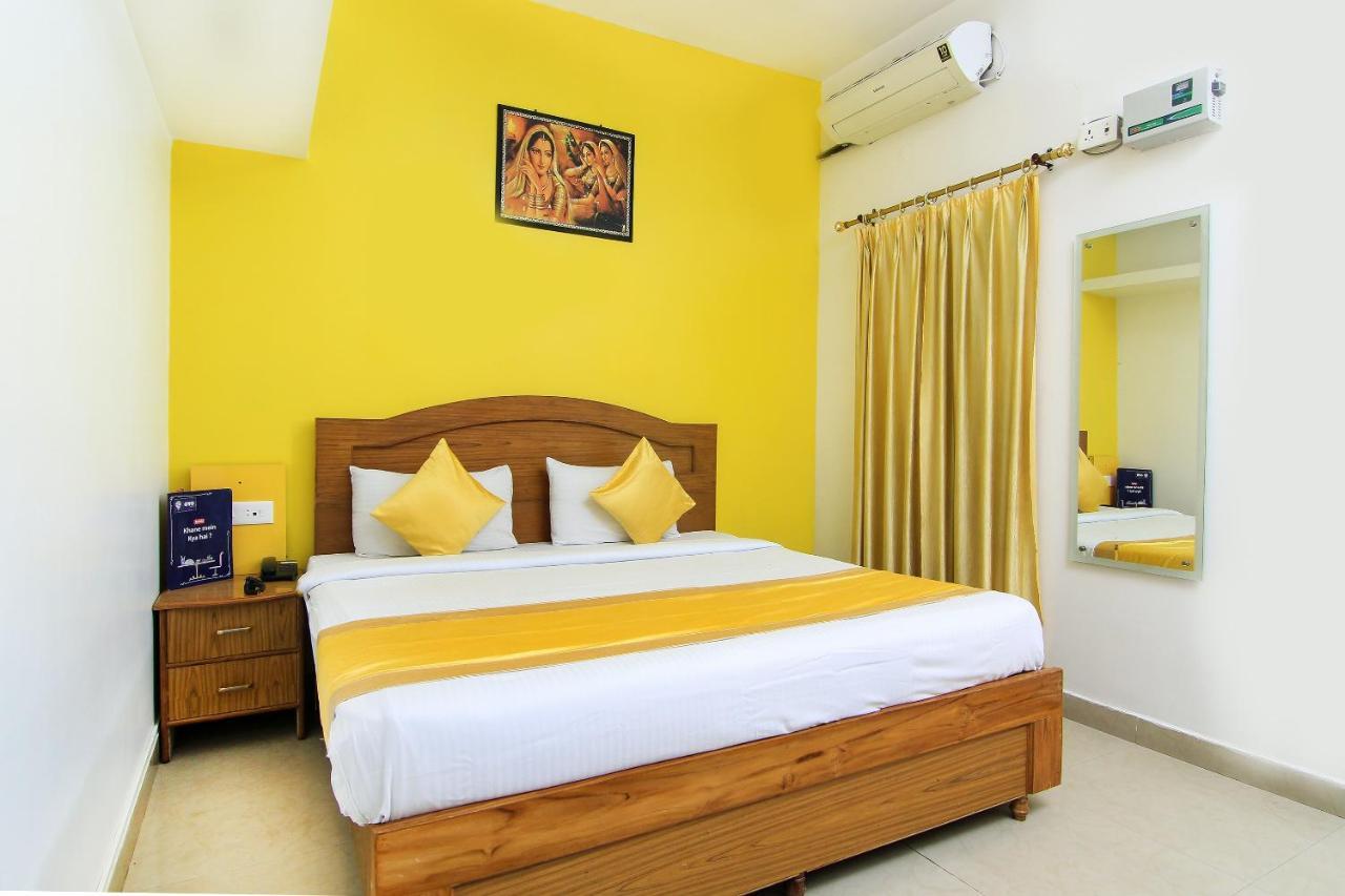 Oyo Flagship 4434 Earth Inn Lucknow Esterno foto